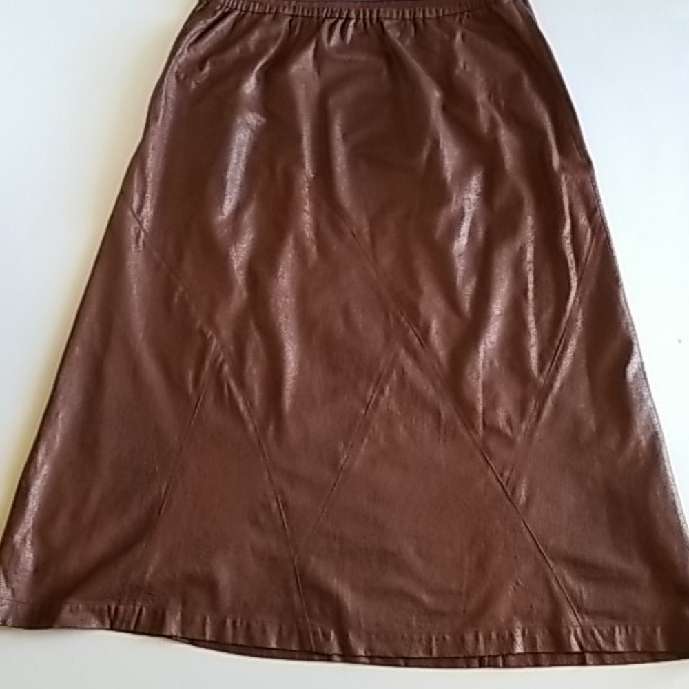 Faux Textured Leather Midi-Skirt